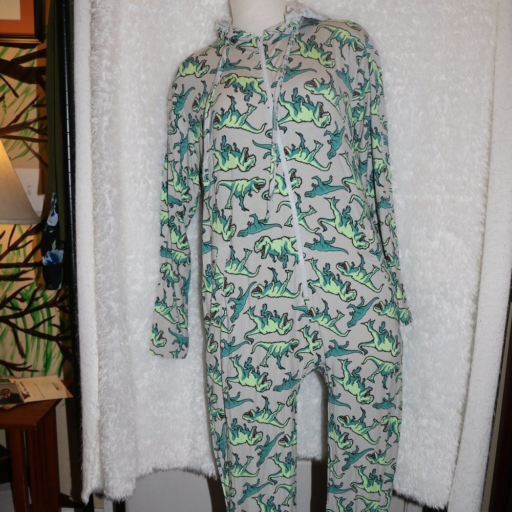 MeUndies onesie unisex adult/teens zippered dinosaurs size L/XL NWOT - LAST ONE!